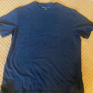 American Eagle T-shirt